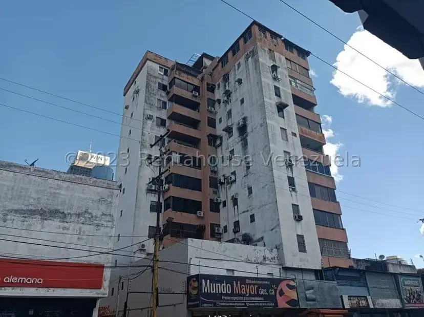 Comercial (Consultorio Medico) en Venta en Los Sauces, Carabobo