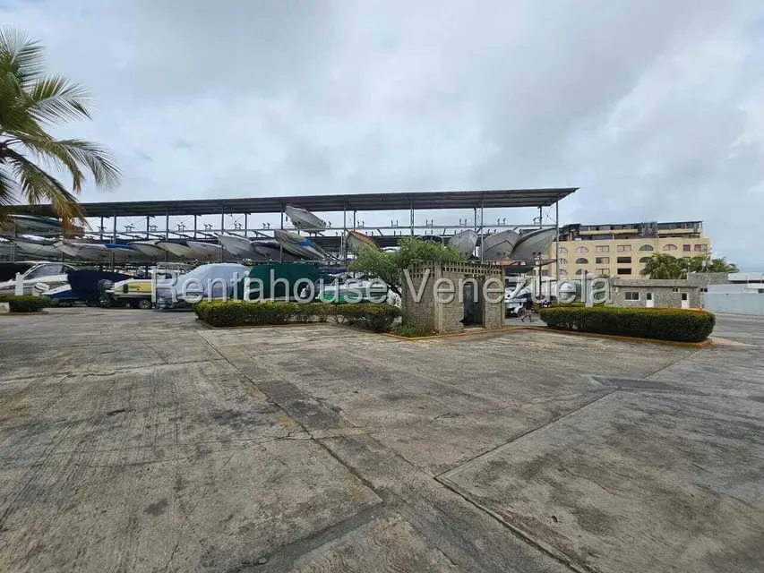 Apartamento (1 Nivel) en Venta en Tucacas, Falcon - 27