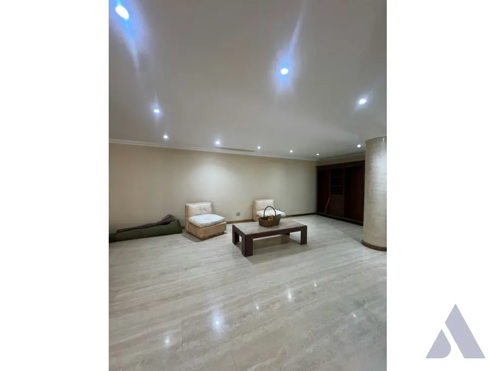 Se vende terreno 1273m2 La Floresta 7984 - 9