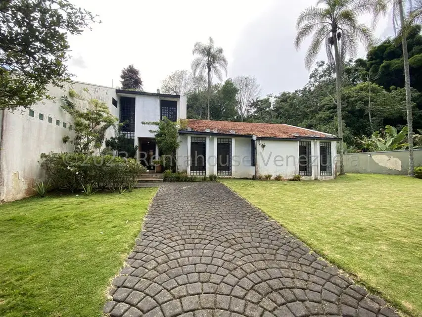 Casa (Multipes Niveles) en Venta en La Lagunita Country Club, Distrito Metropolitano - 90