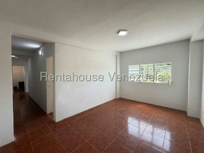 Apartamento (1 Nivel) en Alquiler en La Montanita, Lara - 3