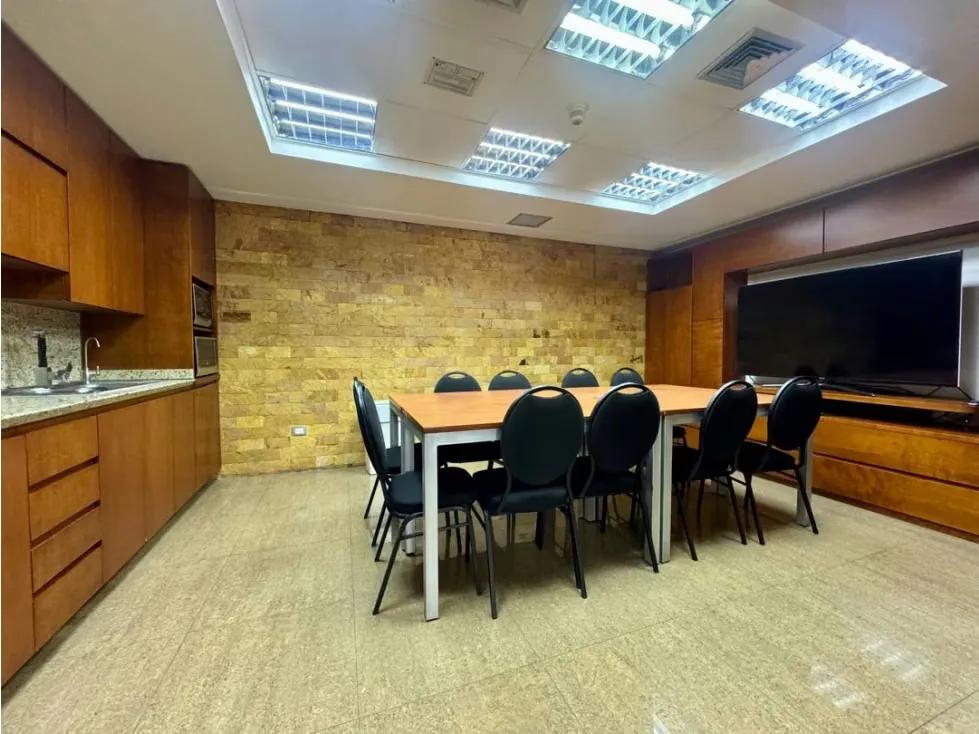 Se vende oficina 255m2 Los Ruices 2182 - 19