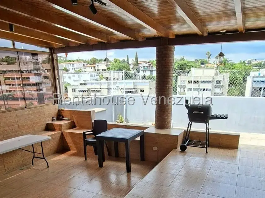 Apartamento (Penthouse) en Venta en Cumbres de Curumo, Distrito Metropolitano - 46