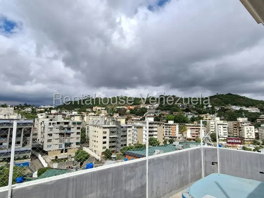 Apartamento (Penthouse) en Venta en Cumbres de Curumo, Distrito Metropolitano - 52