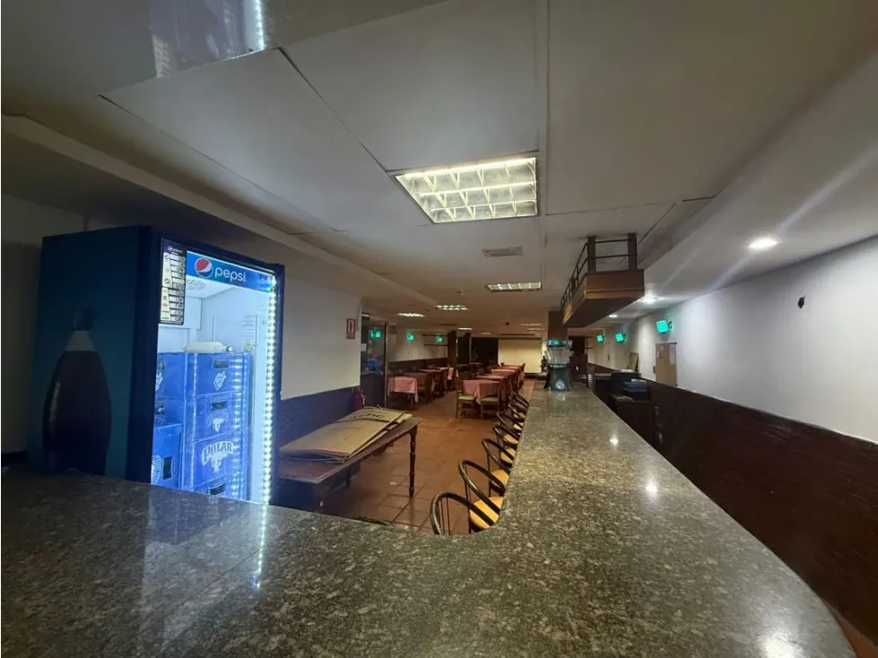 Local Comercial Restaurante 190m Mezzanina en Chacao - 2