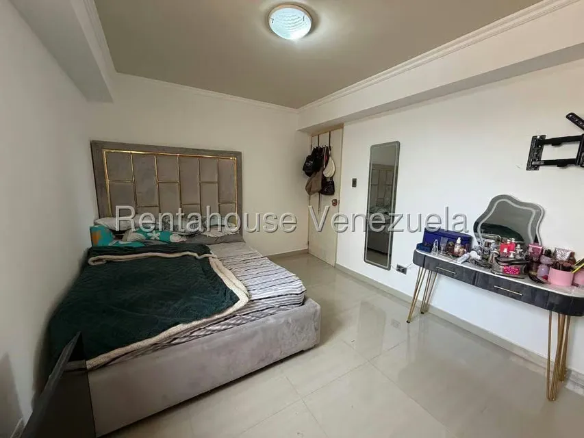 Apartamento (1 Nivel) en Venta en Carretera H, Zulia - 11