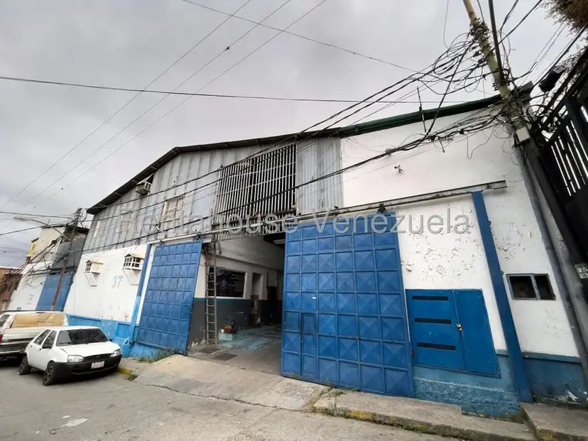 Comercial (Galpon - Deposito) en Alquiler en Boleita Sur, Distrito Metropolitano