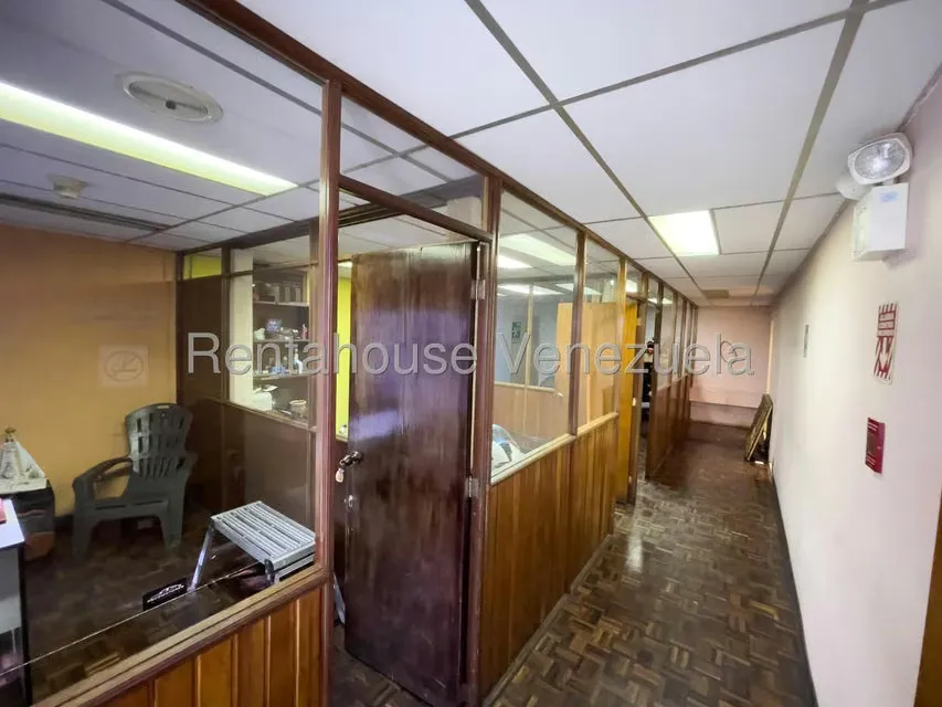 Galpon - Deposito en Alquiler en Boleita Sur, Distrito Metropolitano - 21