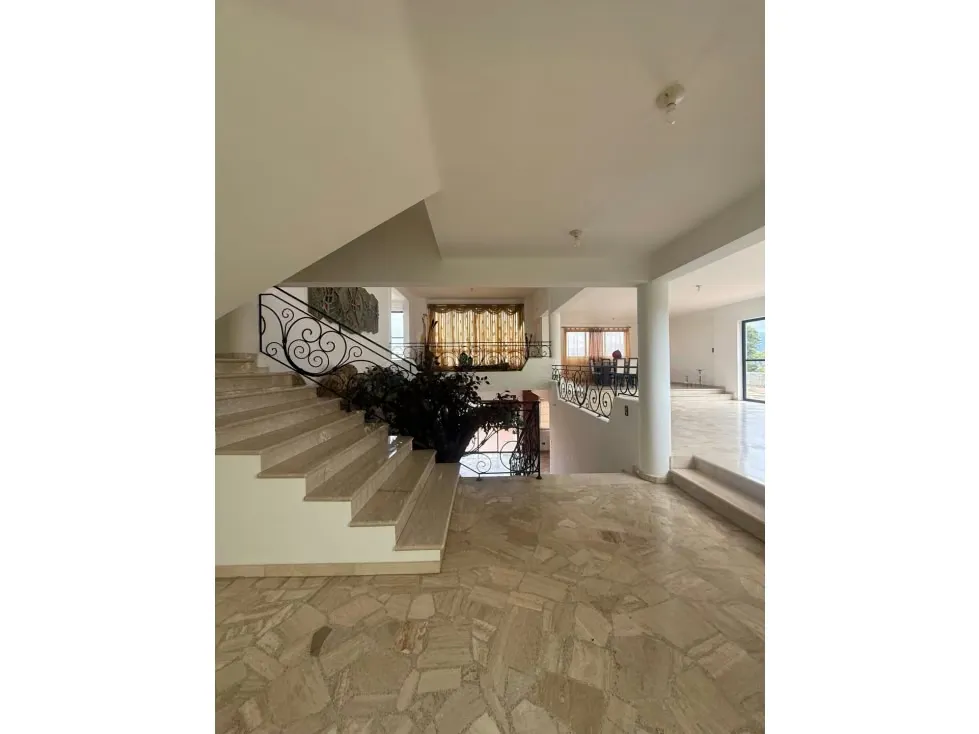 Se vende casa 630m2 Los Naranjos 9275 - 2