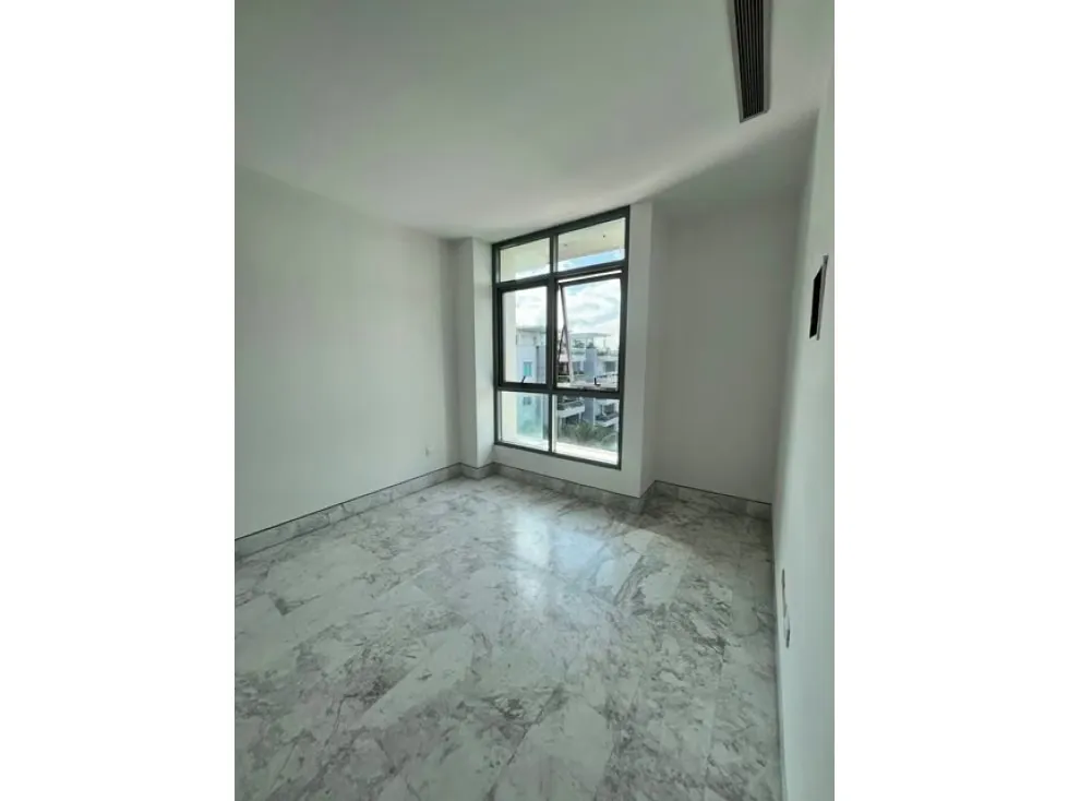 Vendo apartamento c/terraza 309m2 La Castellana 2586 - 11