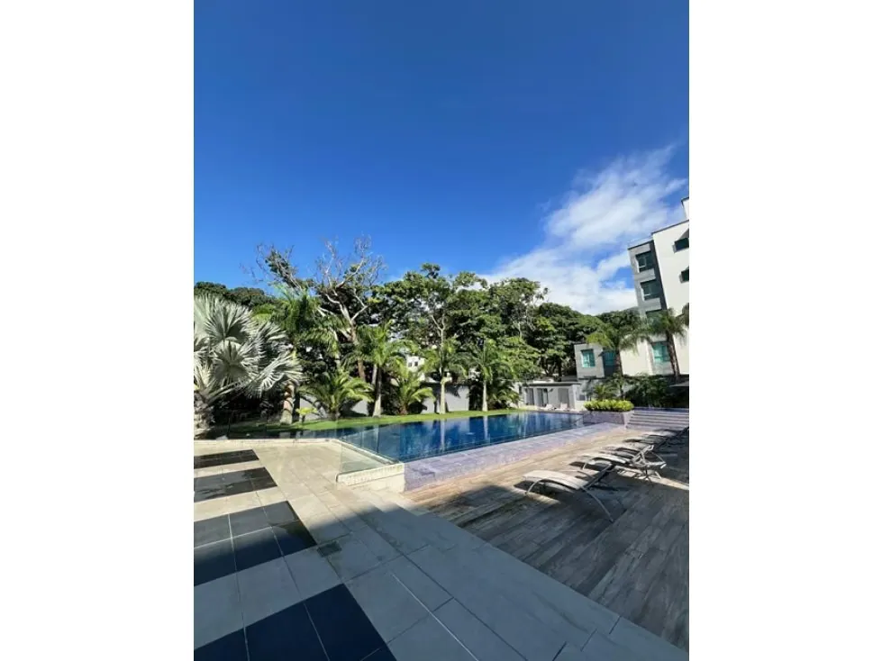 Vendo apartamento c/terraza 309m2 La Castellana 2586 - 5