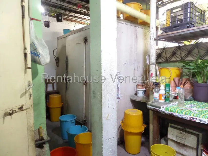 Negocios y Empresas (Servicios) en Venta en Los Palos Grandes, Distrito Metropolitano - 16