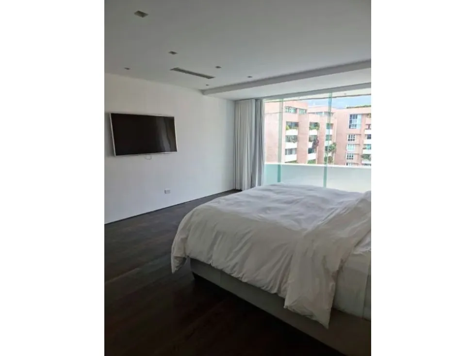 Se vende y/o se alquila PH 1.000m2 4h+s+ch/6b/8p Campo Alegre - 19