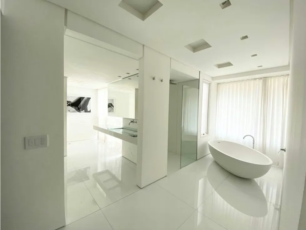 Se vende y/o se alquila PH 1.000m2 4h+s+ch/6b/8p Campo Alegre - 8