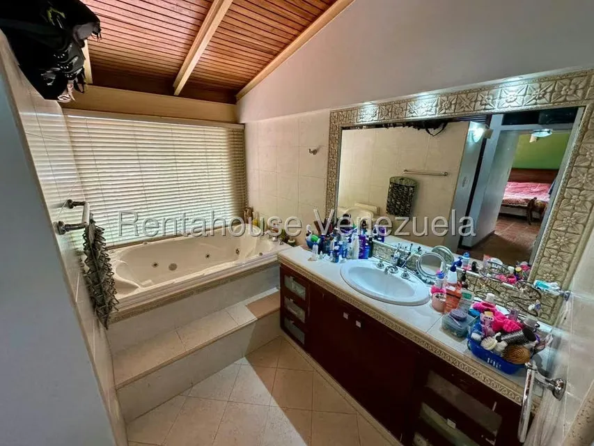 Casa (Multipes Niveles) en Venta en Lomas de La Trinidad, Distrito Metropolitano - 13