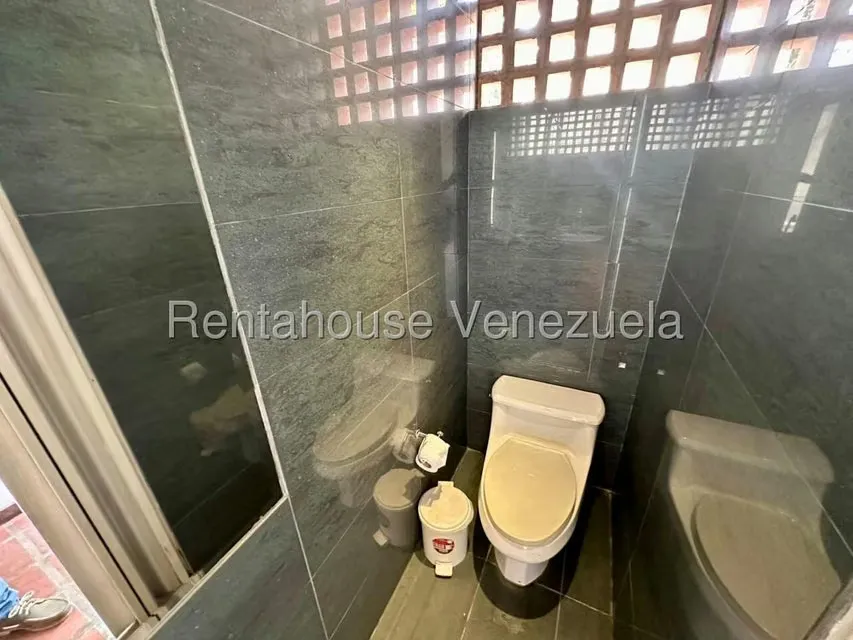 Casa (Multipes Niveles) en Venta en Lomas de La Trinidad, Distrito Metropolitano - 36
