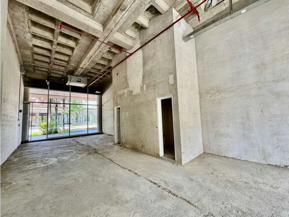 Se vende y/o alquila local comercial 87m2 2b/2p Boleita - 3