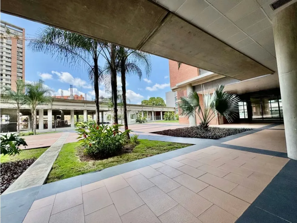 Se vende y/o alquila local comercial 87m2 2b/2p Boleita - 4