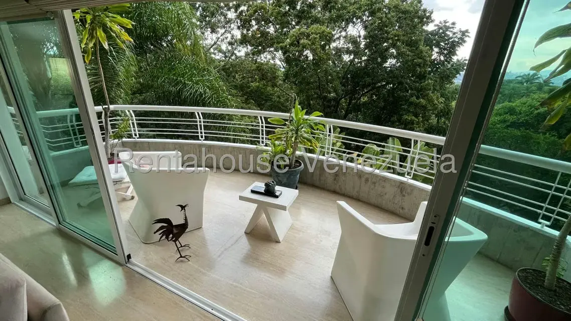 Apartamento (1 Nivel) en Venta en Los Chorros, Distrito Metropolitano - 12