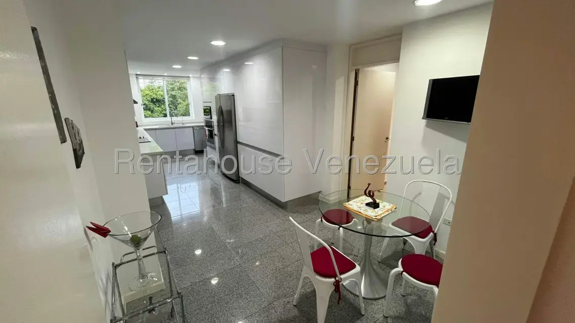 Apartamento (1 Nivel) en Venta en Los Chorros, Distrito Metropolitano - 16