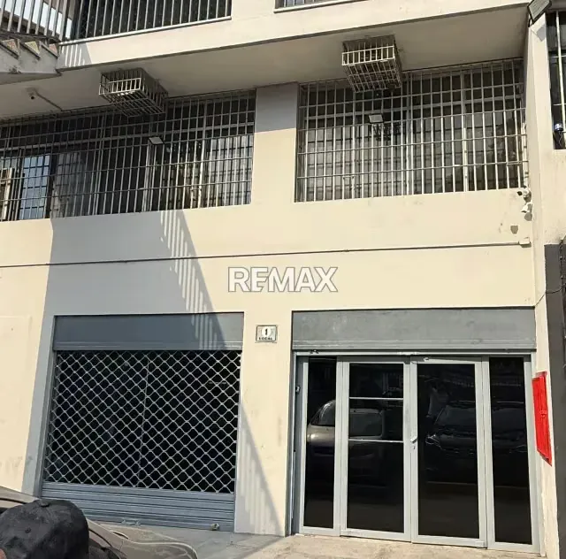 Venta Local Comercial Las Acacias a Pie de Calle 150m2 - 5