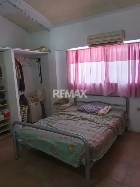 VENTA DE CASA EN LA URBANIZACIÓN GRAN CHAPARRAL - 4