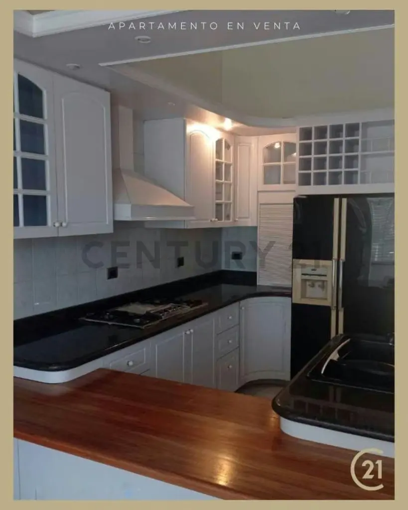 Apartamento con buenos acabados en urbanismo exclusivo - 7