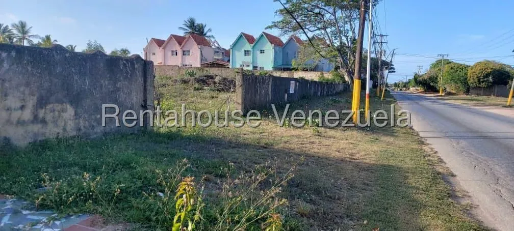 Terreno (Comercial) en Venta en El Tirano, Nueva Esparta - 2