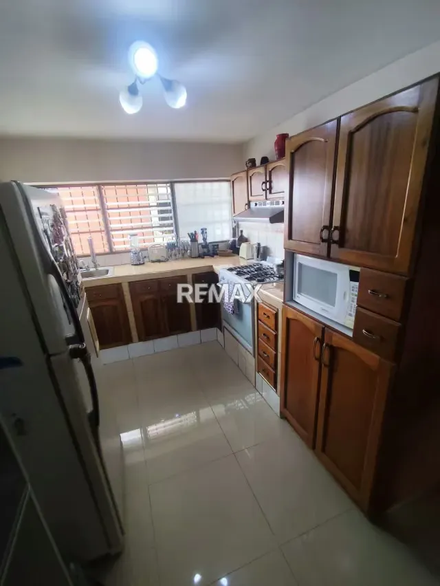 Apartamento Urb. Don Betulio - 4