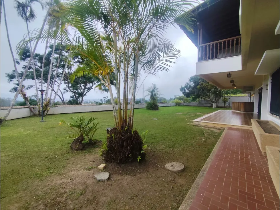 Se vende casa 1.200m2 La Lagunita 0373 - 16