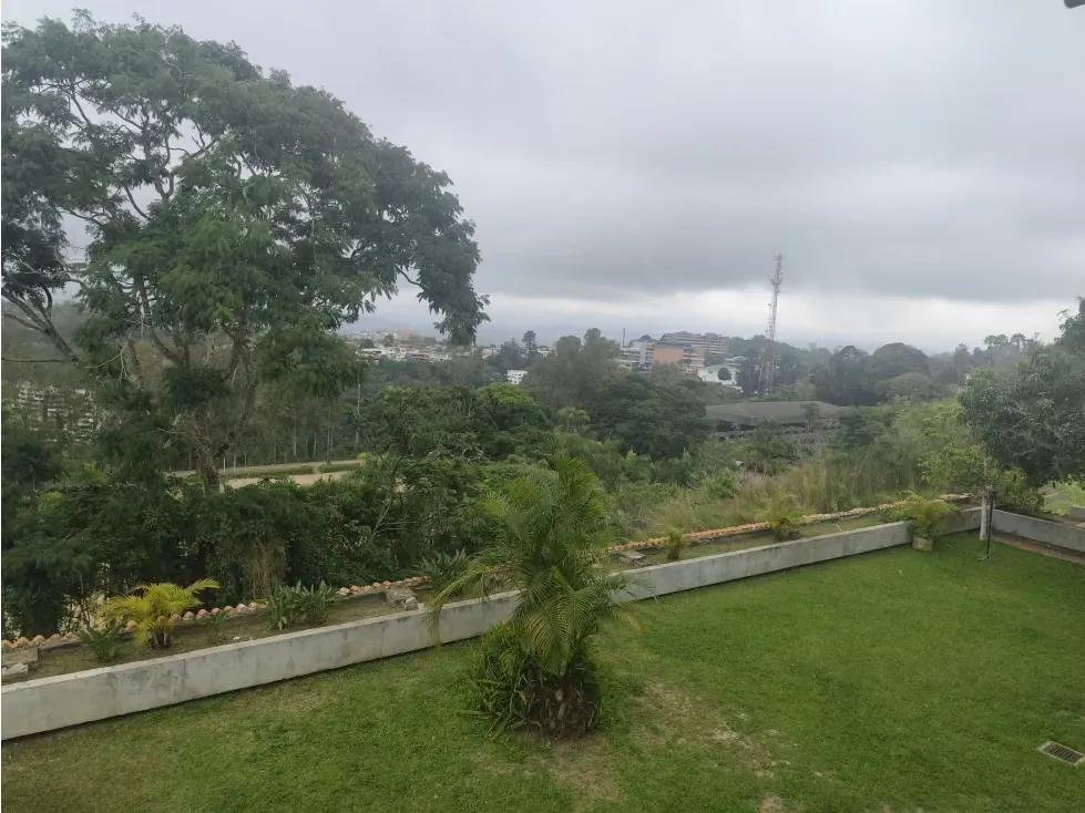 Se vende casa 1.200m2 La Lagunita 0373 - 29