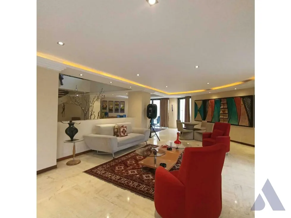 Vendo PB dúplex 600m2 Los Samanes 1504 - 12