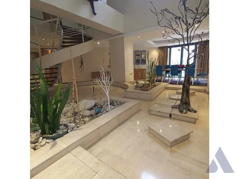 Vendo PB dúplex 600m2 Los Samanes 1504 - 18