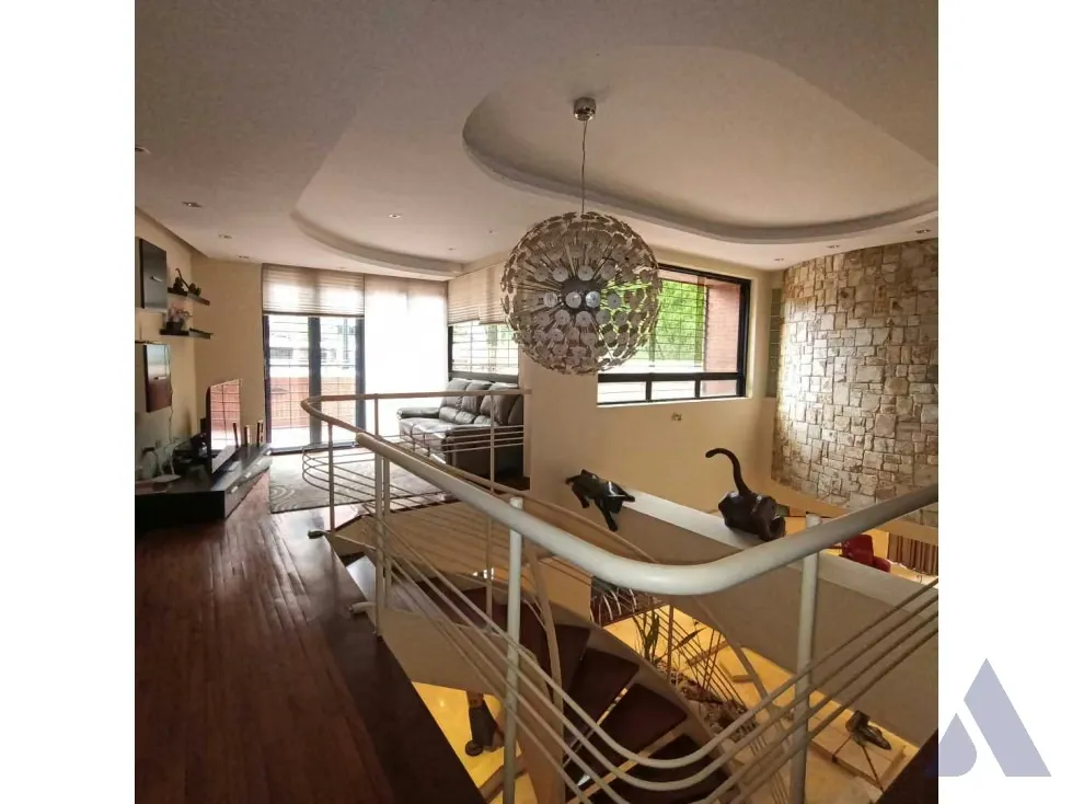 Vendo PB dúplex 600m2 Los Samanes 1504 - 31
