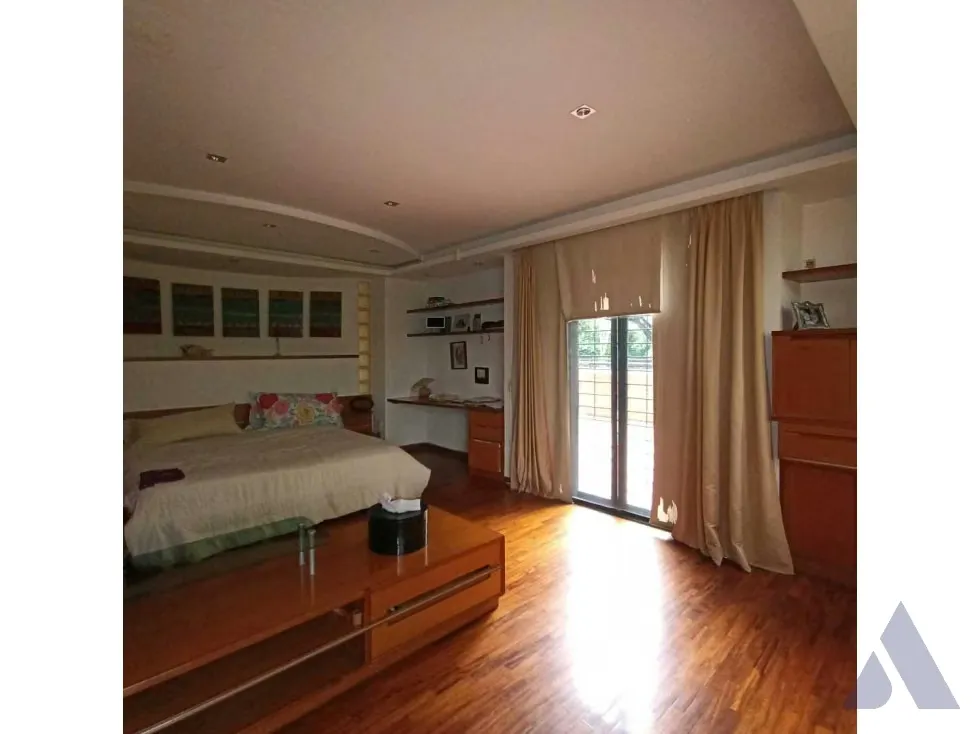Vendo PB dúplex 600m2 Los Samanes 1504 - 43