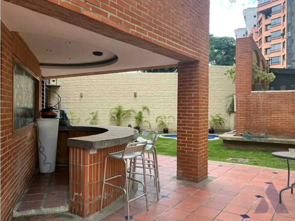 Vendo PB dúplex 600m2 Los Samanes 1504 - 54