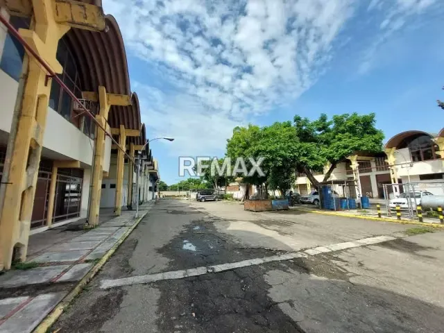 Venta Galpón - Zona Industrial El Recreo - Valencia (1.100 Mts.) - 2