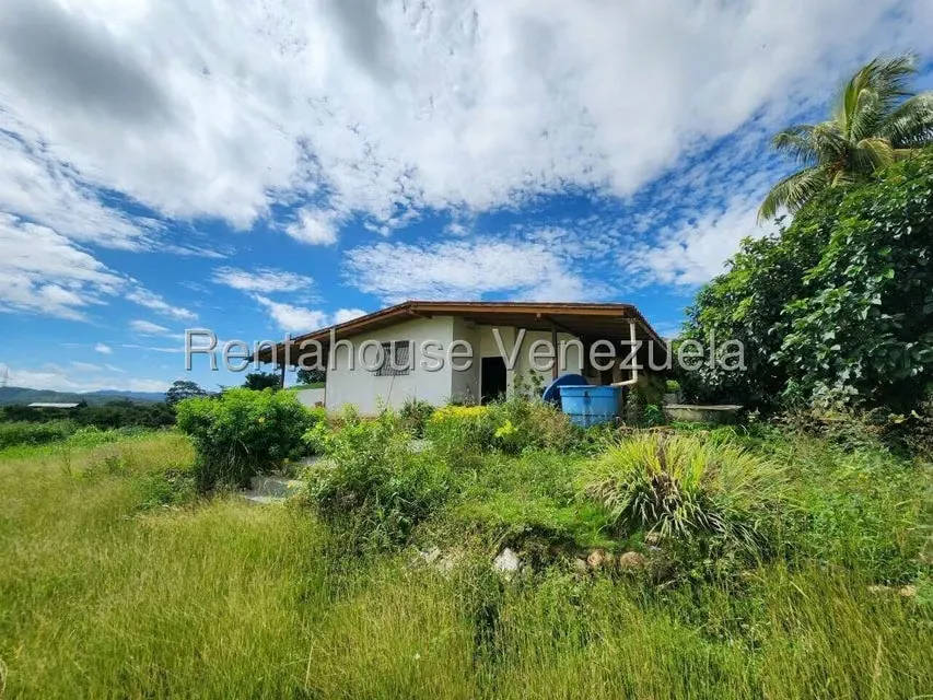 Casa (1 Nivel) en Venta en Ave Intercomunal, Lara