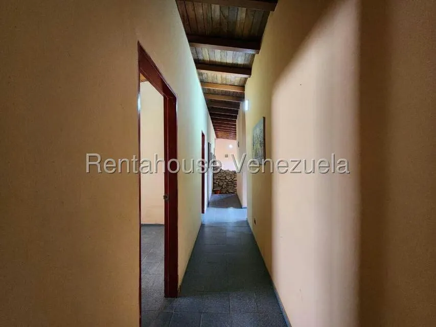Casa (1 Nivel) en Venta en Ave Intercomunal, Lara - 17