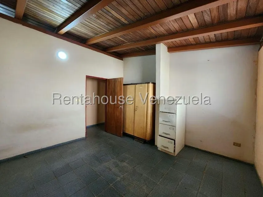 Casa (1 Nivel) en Venta en Ave Intercomunal, Lara - 21