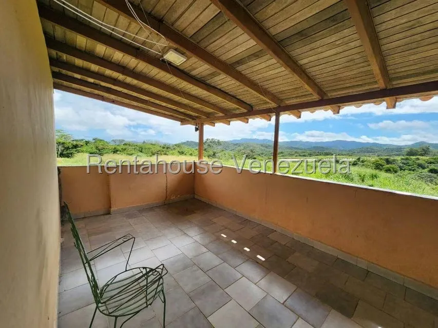 Casa (1 Nivel) en Venta en Ave Intercomunal, Lara - 31