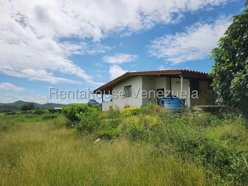 Casa (1 Nivel) en Venta en Ave Intercomunal, Lara - 8
