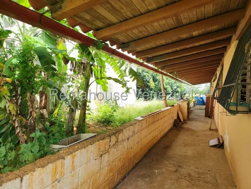 Casa (1 Nivel) en Venta en Ave Intercomunal, Lara - 10