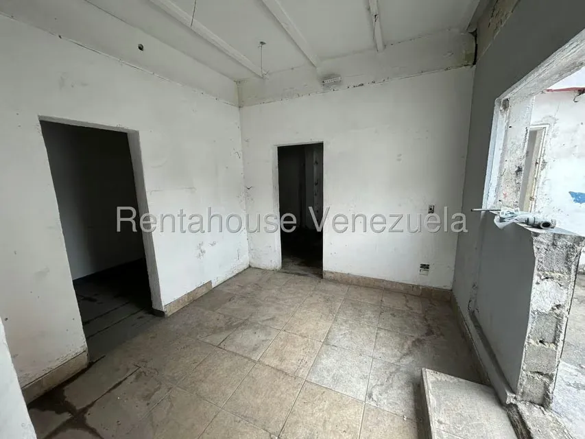 Terreno (Comercial) en Venta en Zona Este, Lara - 14