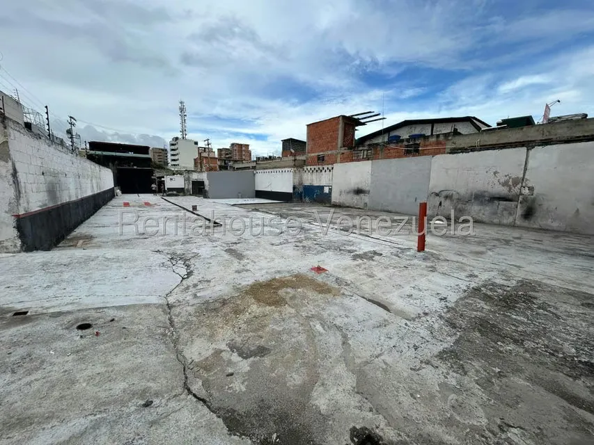 Terreno (Comercial) en Venta en Zona Este, Lara - 3
