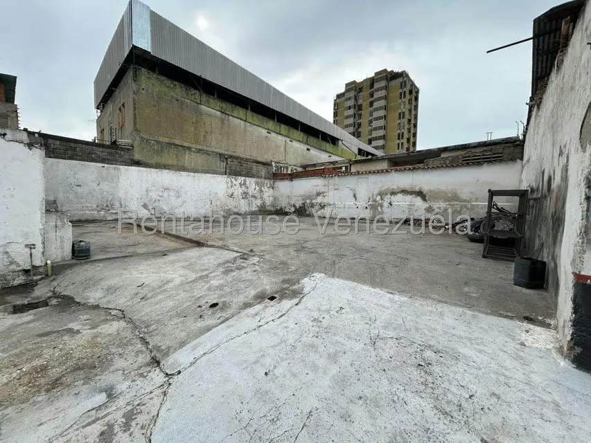 Terreno (Comercial) en Venta en Zona Este, Lara - 9