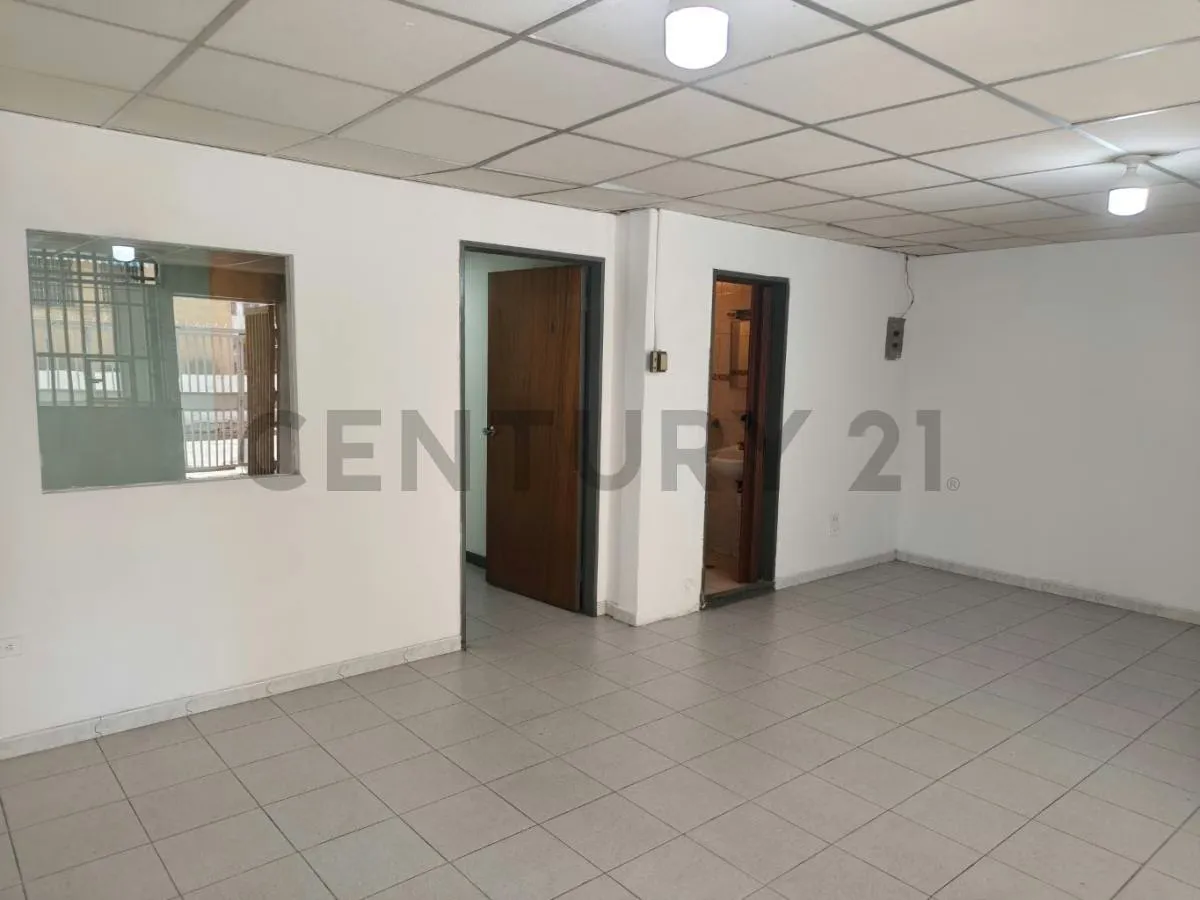 Se alquila Local comercial en Santa Monica IZ - 11