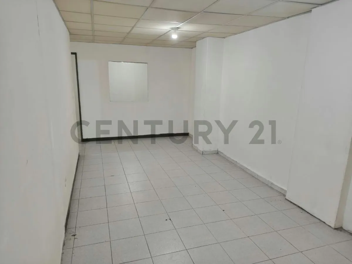 Se alquila Local comercial en Santa Monica IZ - 12