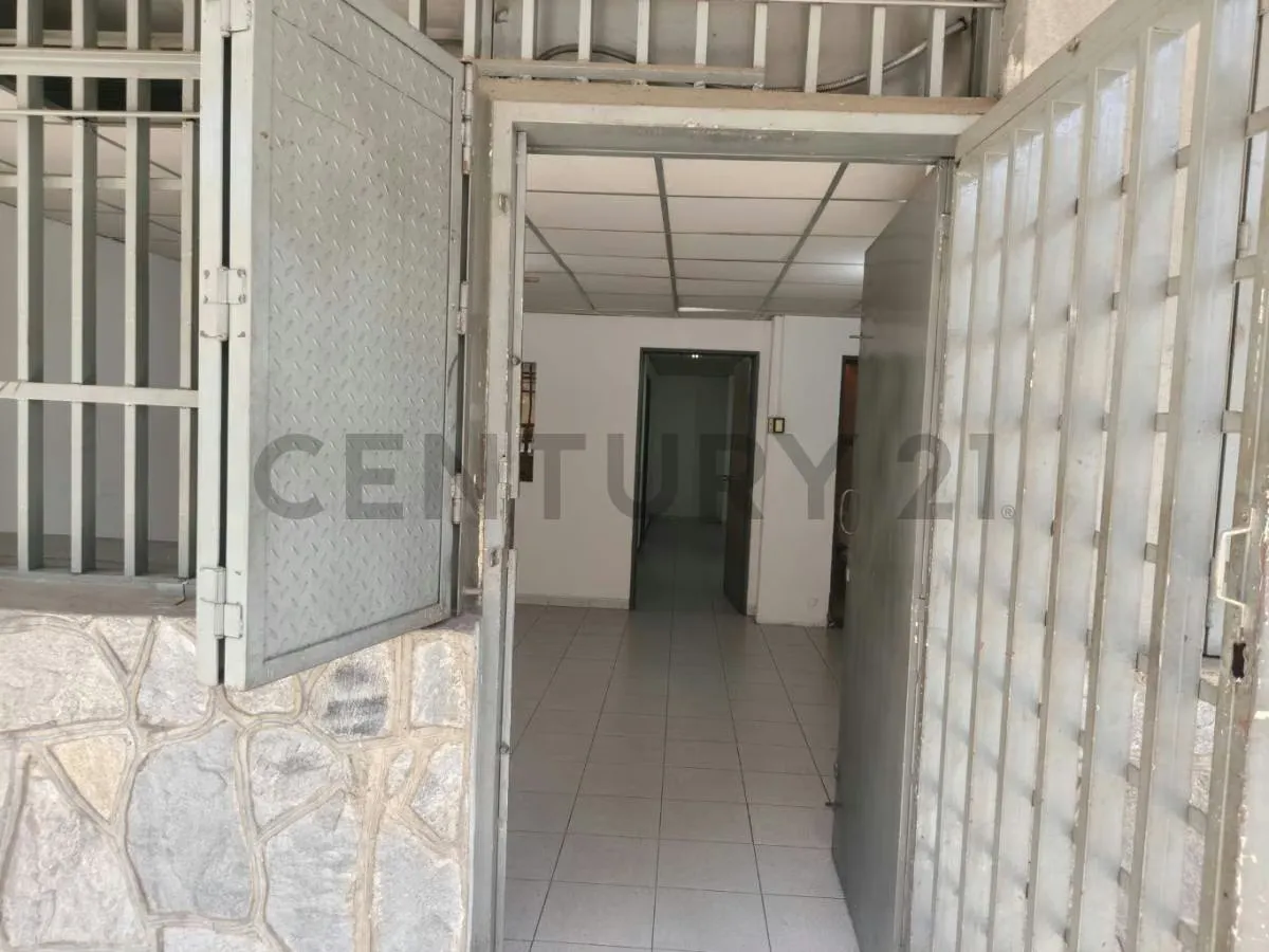 Se alquila Local comercial en Santa Monica IZ - 5