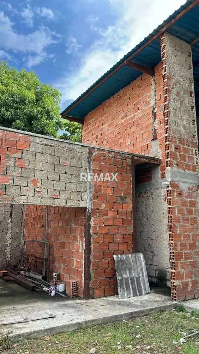 EN VENTA EXCELENTE TERRENO UBICADO EN LA COOPERATIVA. - 7